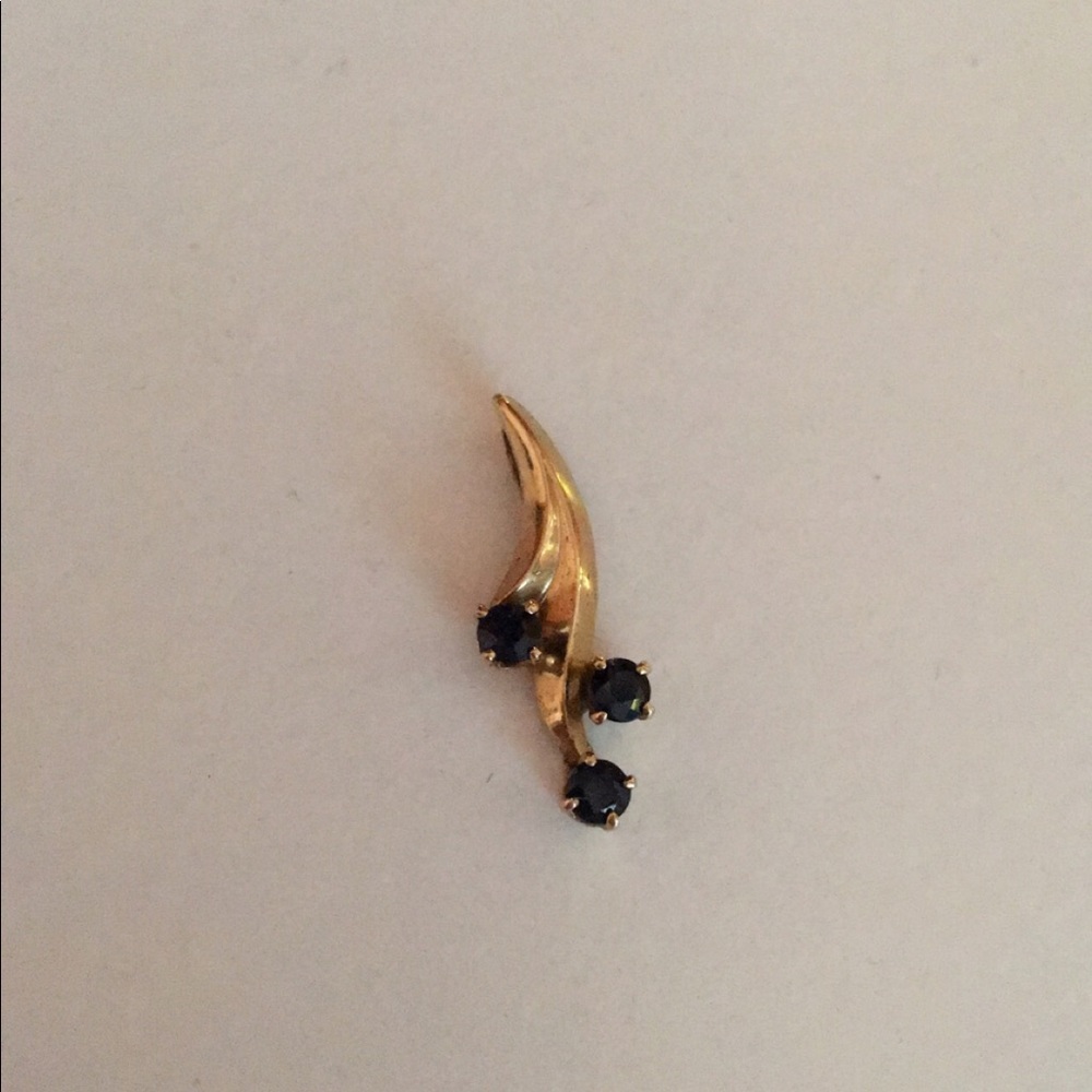 14k gold and sapphire Pendent